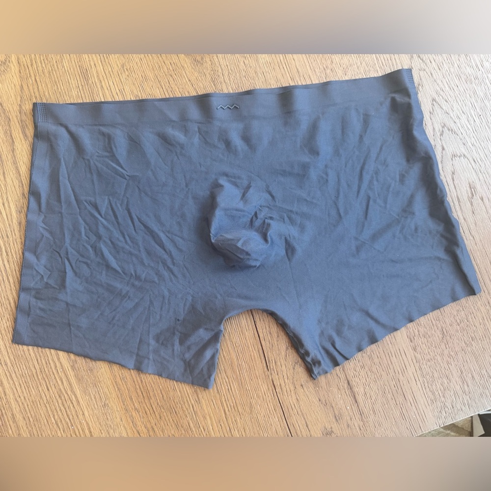 As we move men’s trunks - Lange